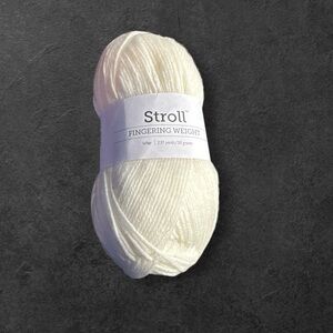 Knit Picks stroll fine superwash merino wool, nylon 26082